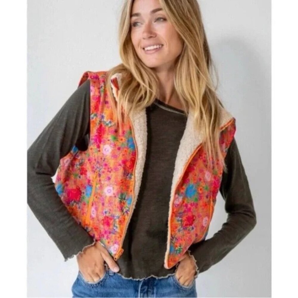 Natural Life Orange Floral Sherpa Lined Crop Full Zip Vest XS NWT